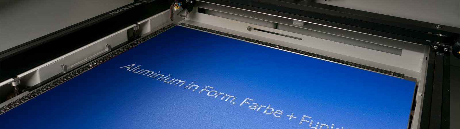 Lasergravur auf Aluminiumblechen