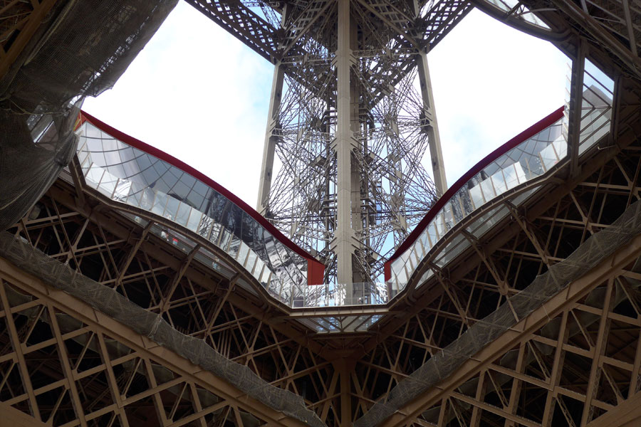 Eiffelturm Eloxal Sandalorfassade