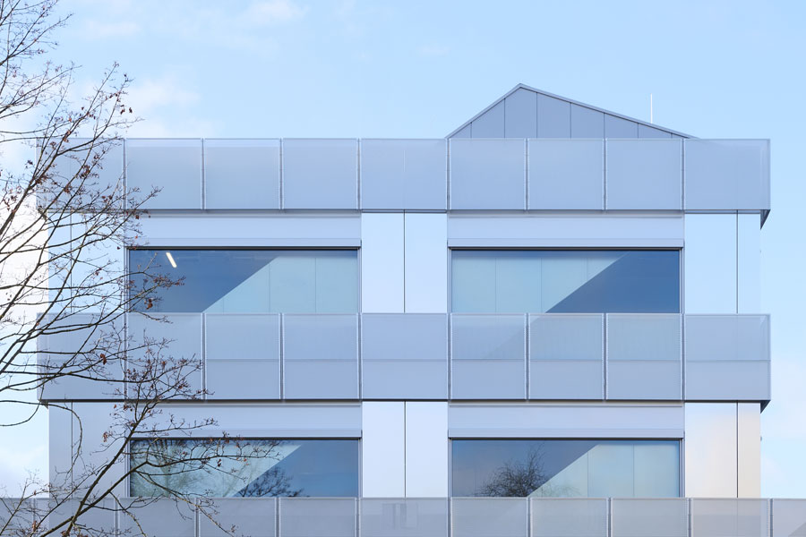 Eloxal Hochglanz Fassade