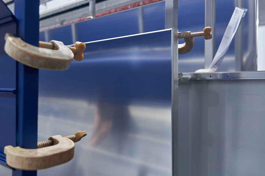 brioxAL<sup>®</sup> hochglänzende
              Aluminiumbleche