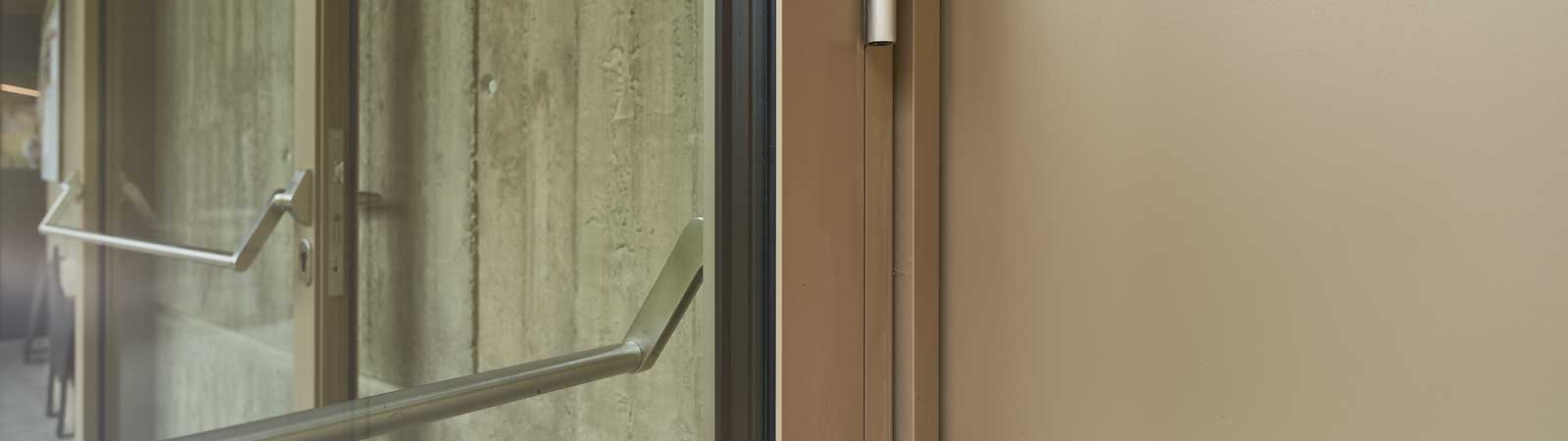DURA®xal Pulverbeschichtung für Alu- Glasfassade