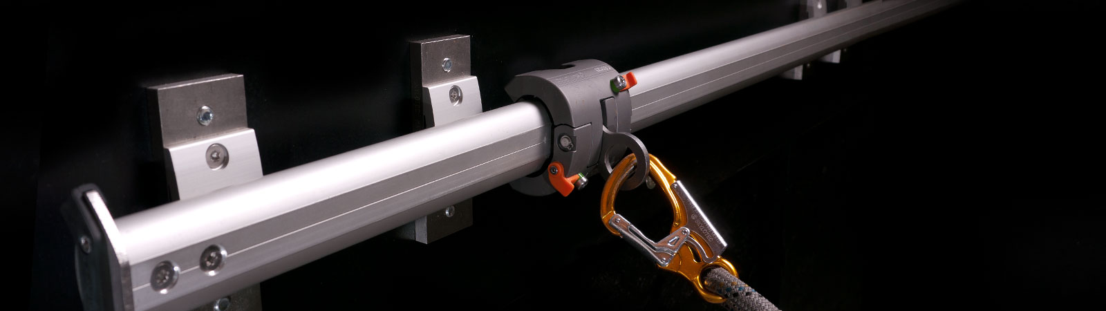 rail mounting clip